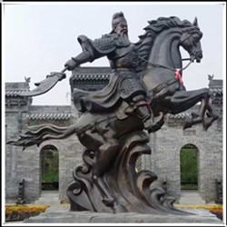 5米骑马关公雕塑